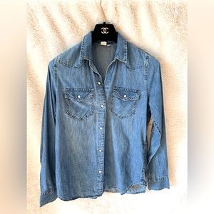 GAP Blue Cotton Button Down Women Size M